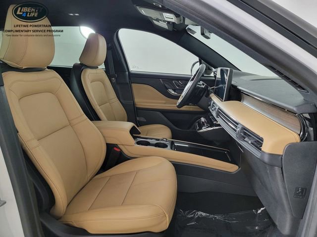 Used 2023 Lincoln Corsair Reserve w/ Equipment Group 201A image 19