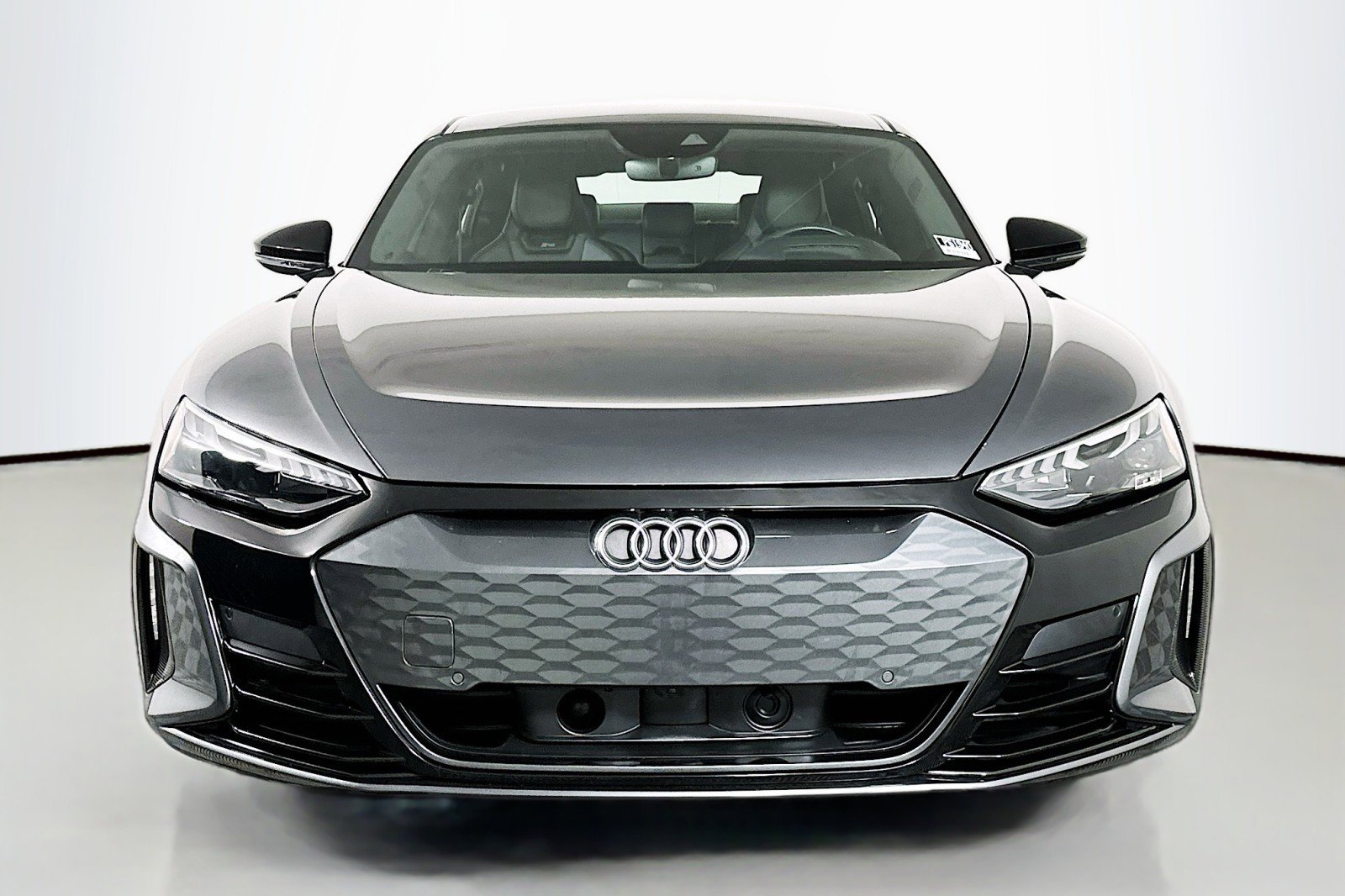 Used 2023 Audi RS e-tron GT AWD/4WD image 2