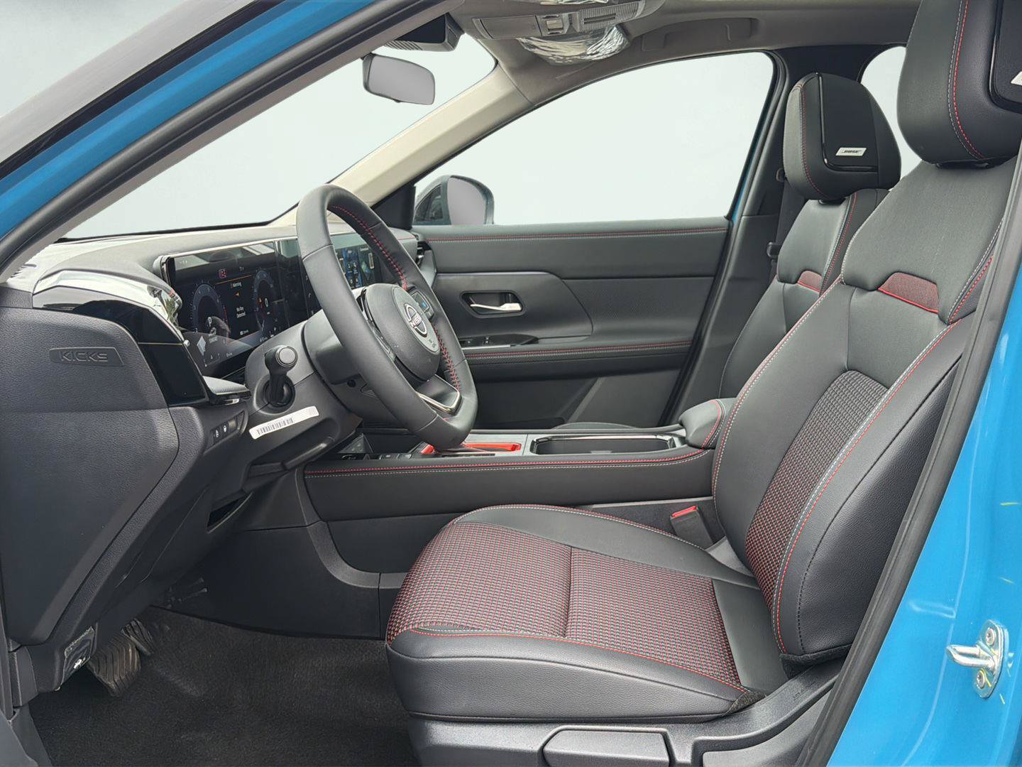 New 2027 Nissan Kicks SR AWD/4WD image 10
