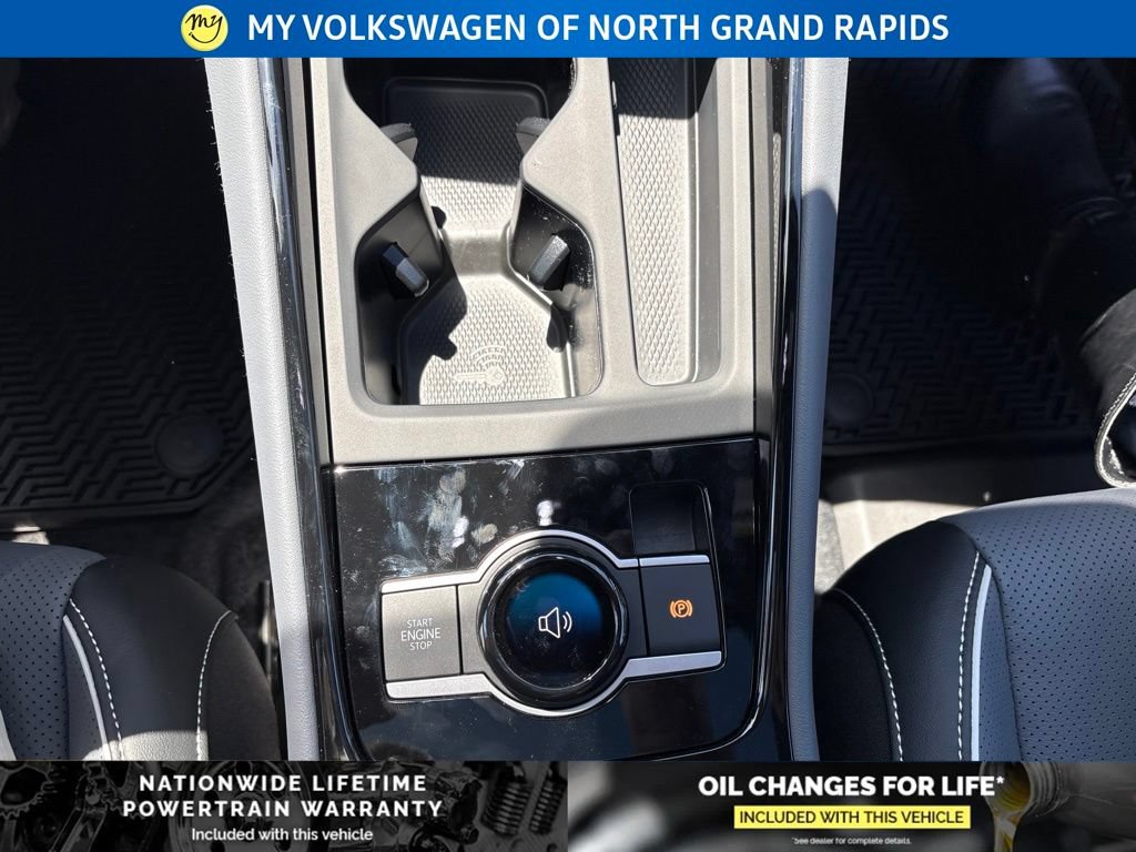 New 2026 Volkswagen Tiguan SEL R-Line AWD/4WD image 22