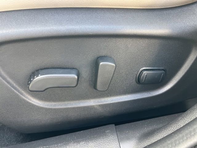 Used 2022 Nissan Rogue Sport SL w/ Premium Package image 31