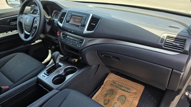 Used 2019 Honda Ridgeline Sport image 17