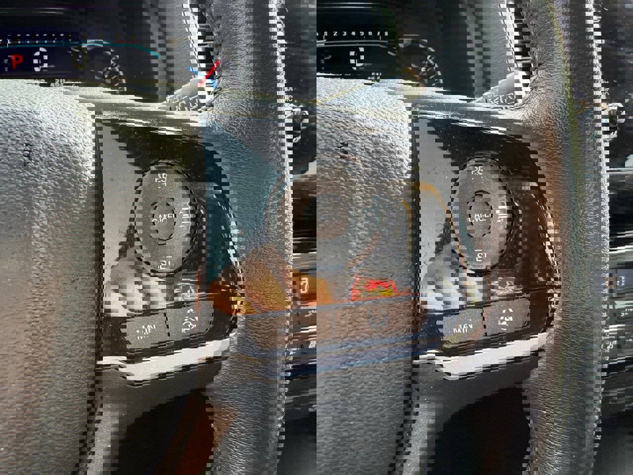 Used 2020 Honda Pilot Touring image 13