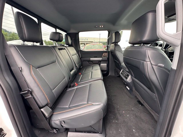 New 2026 Ford F250 Lariat w/ Black Appearance Package AWD/4WD image 28