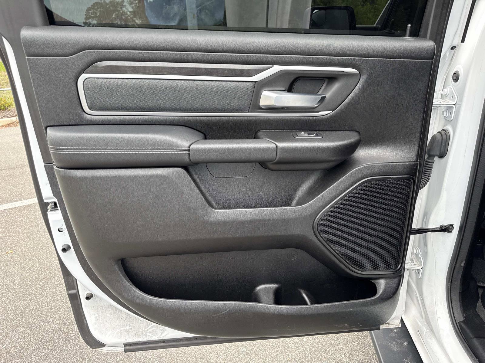 Used 2023 RAM 1500 Big Horn AWD/4WD image 9