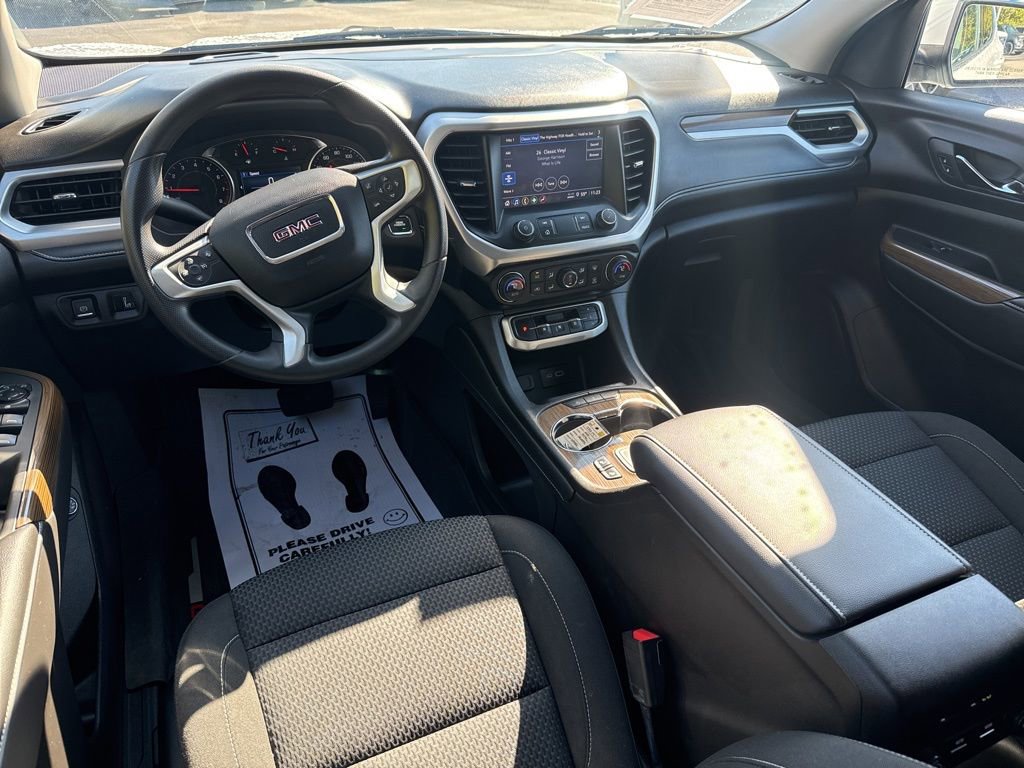 Used 2023 GMC Acadia SLE w/ Driver Convenience Package image 15
