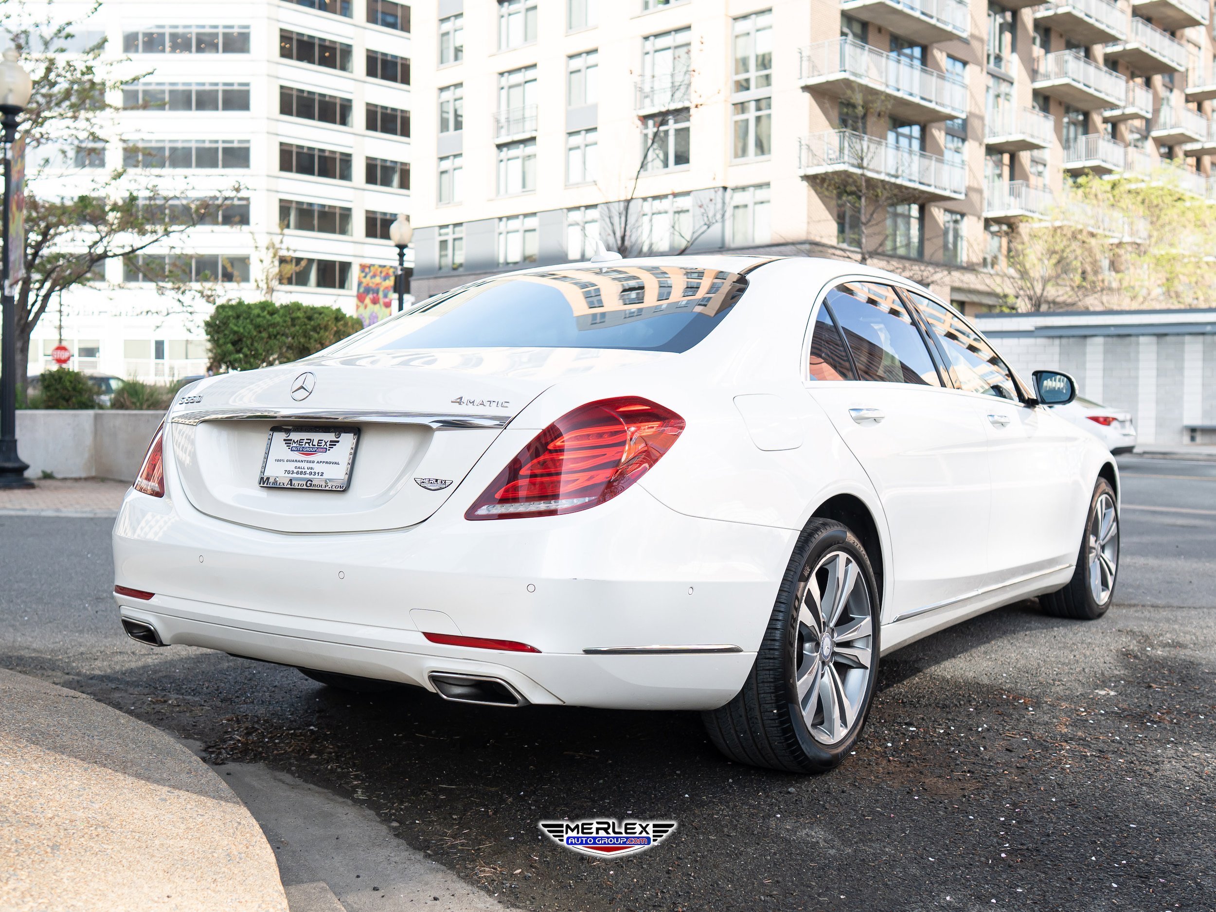 Used 2016 Mercedes-Benz S 550 4MATIC Sedan image 7