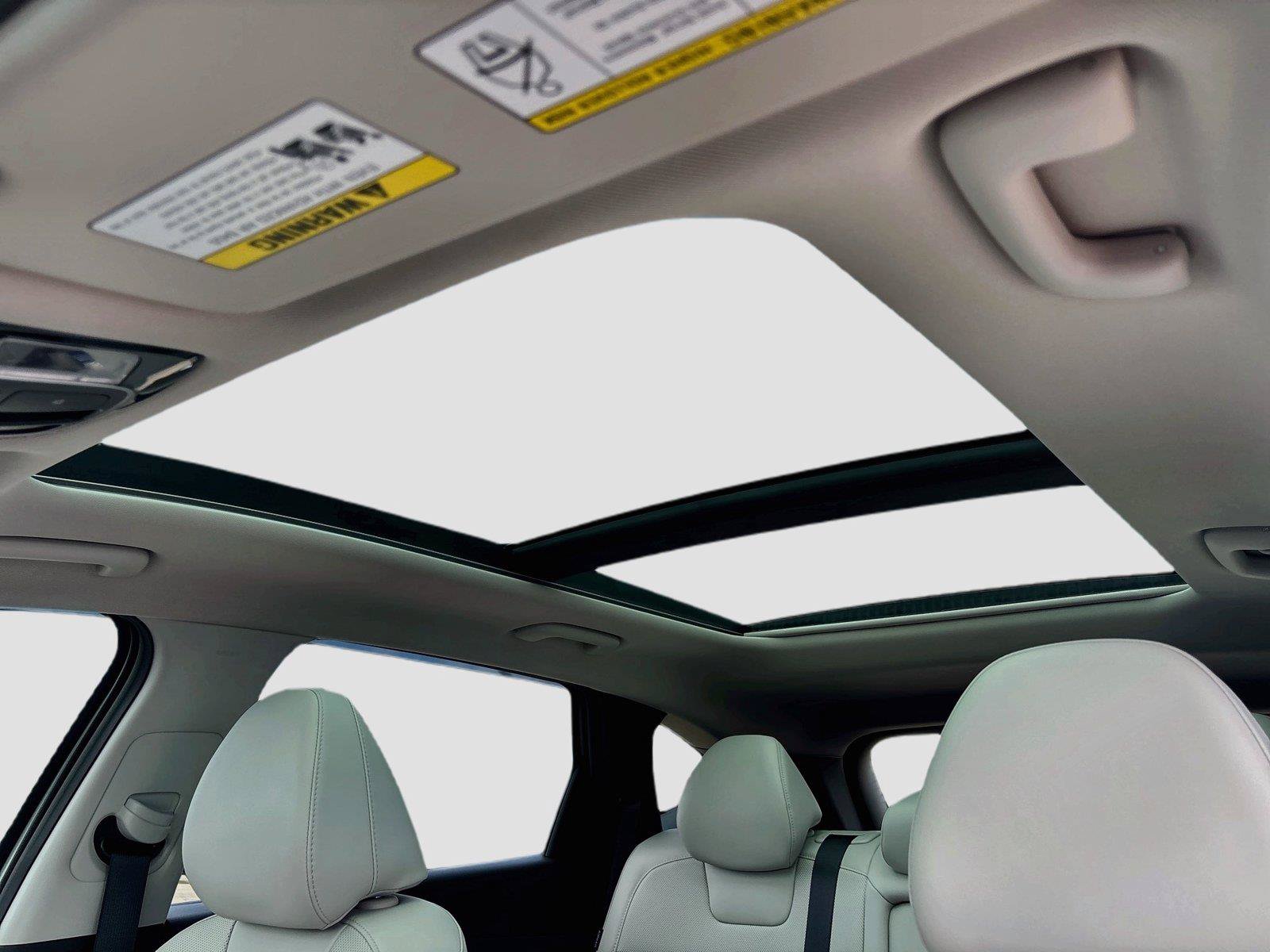 Certified 2025 Hyundai Tucson SEL AWD/4WD image 17