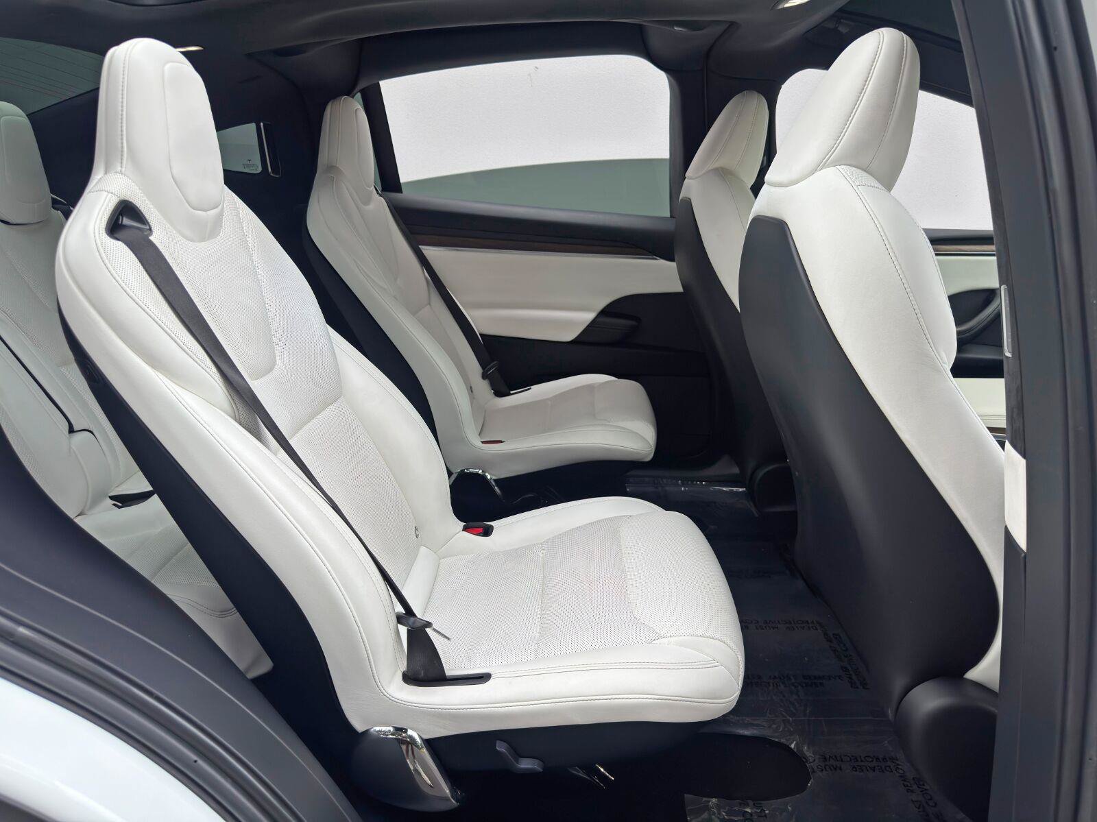 Used 2022 Tesla Model X AWD/4WD image 45