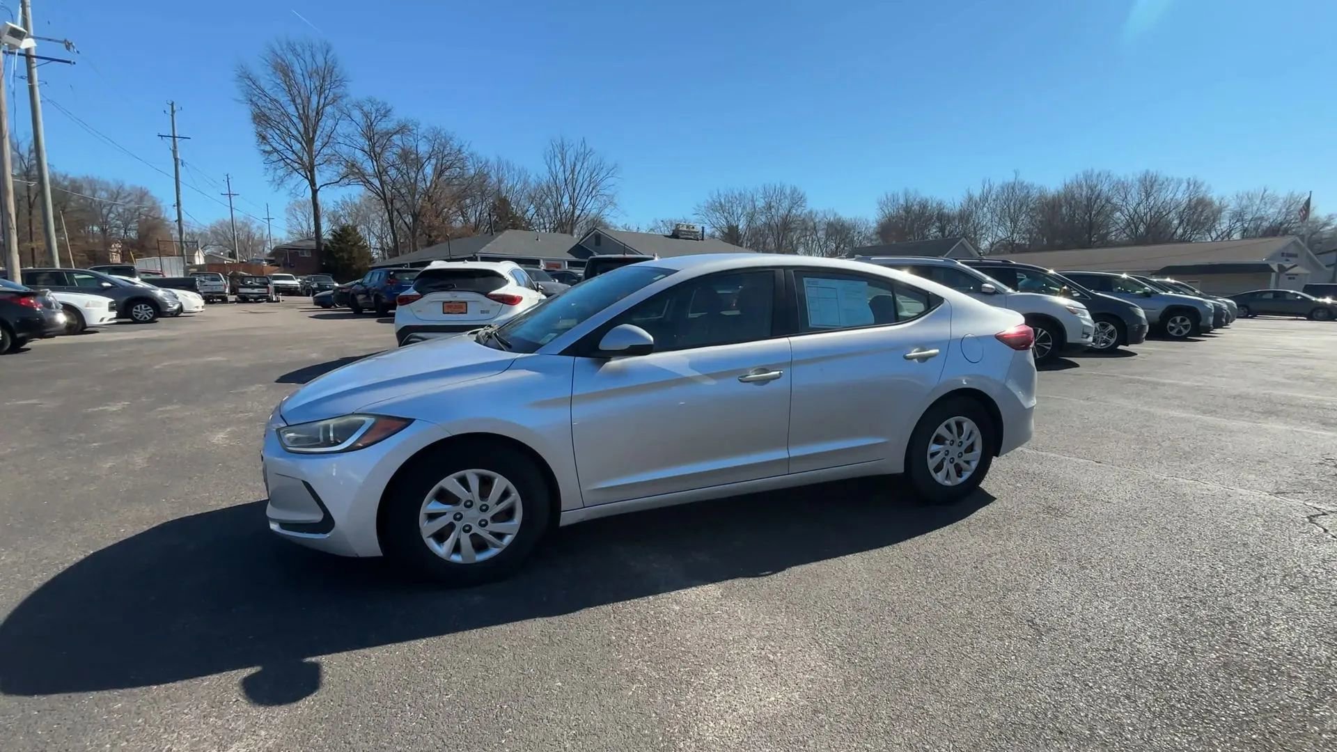 Used 2017 Hyundai Elantra SE image 5