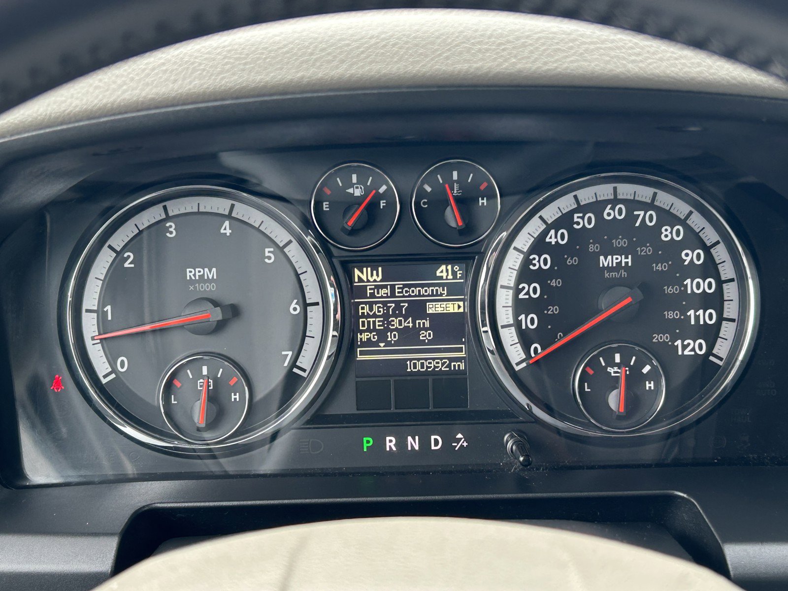 Used 2012 RAM 1500 Big Horn w/ Luxury Group image 27