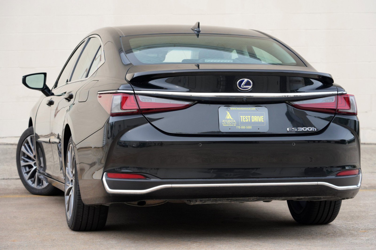 Used 2021 Lexus ES 300h w/ Premium Package FWD image 5