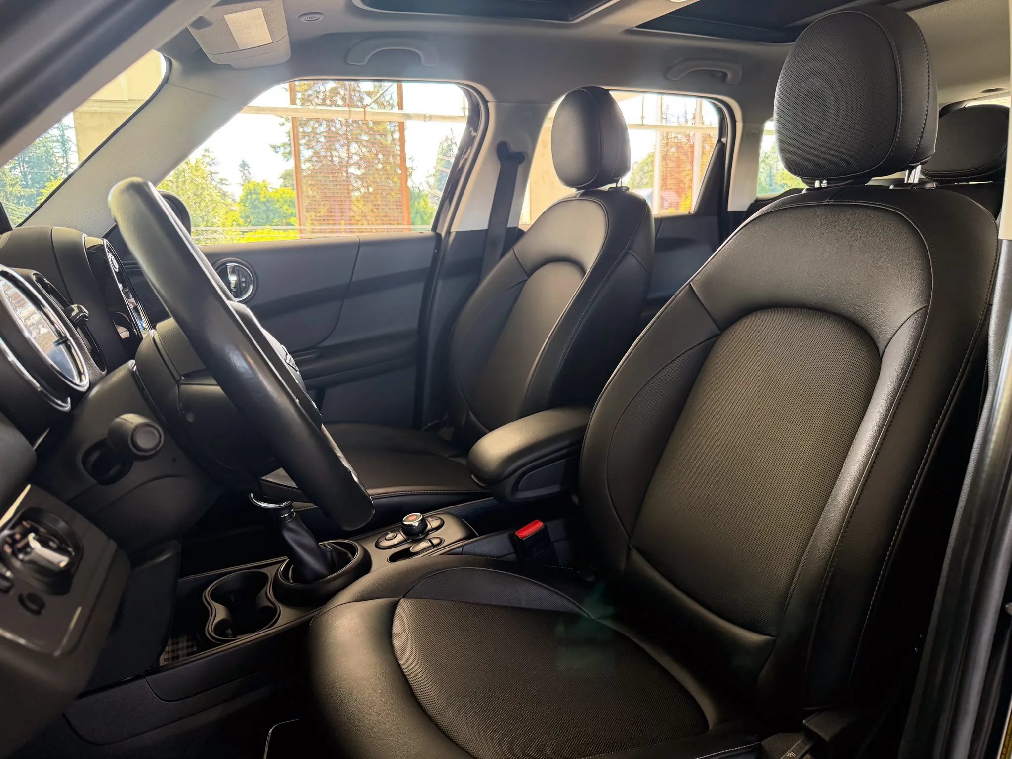 Used 2018 MINI Cooper Countryman ALL4 AWD/4WD image 19