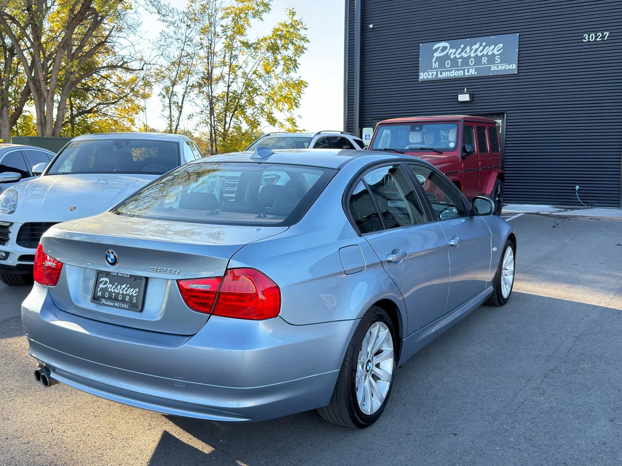 Used 2011 BMW 328i Sedan image 4