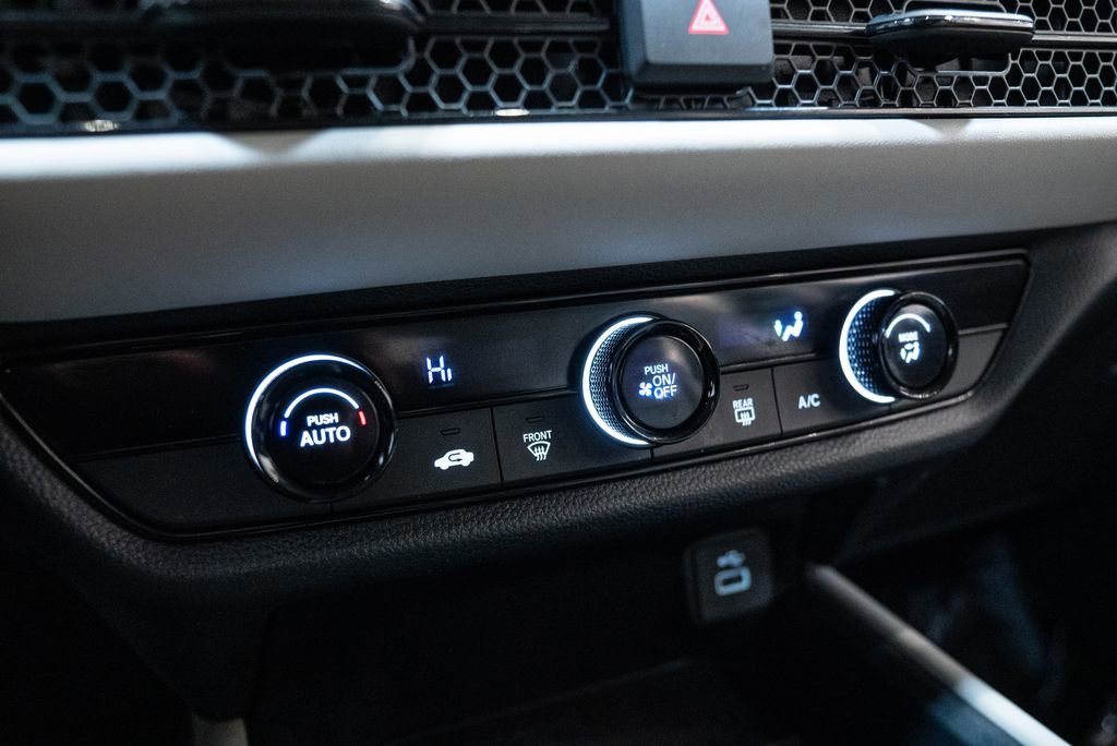 Used 2023 Honda HR-V LX image 25