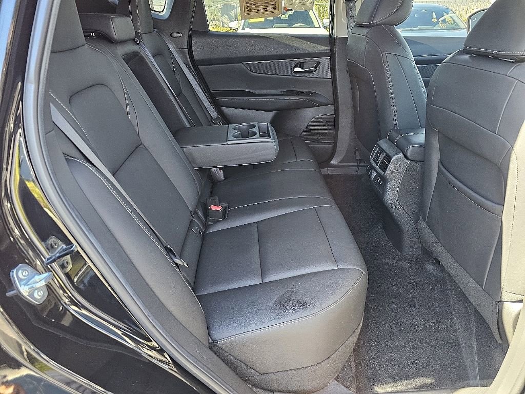 Used 2025 Nissan Murano SV image 22