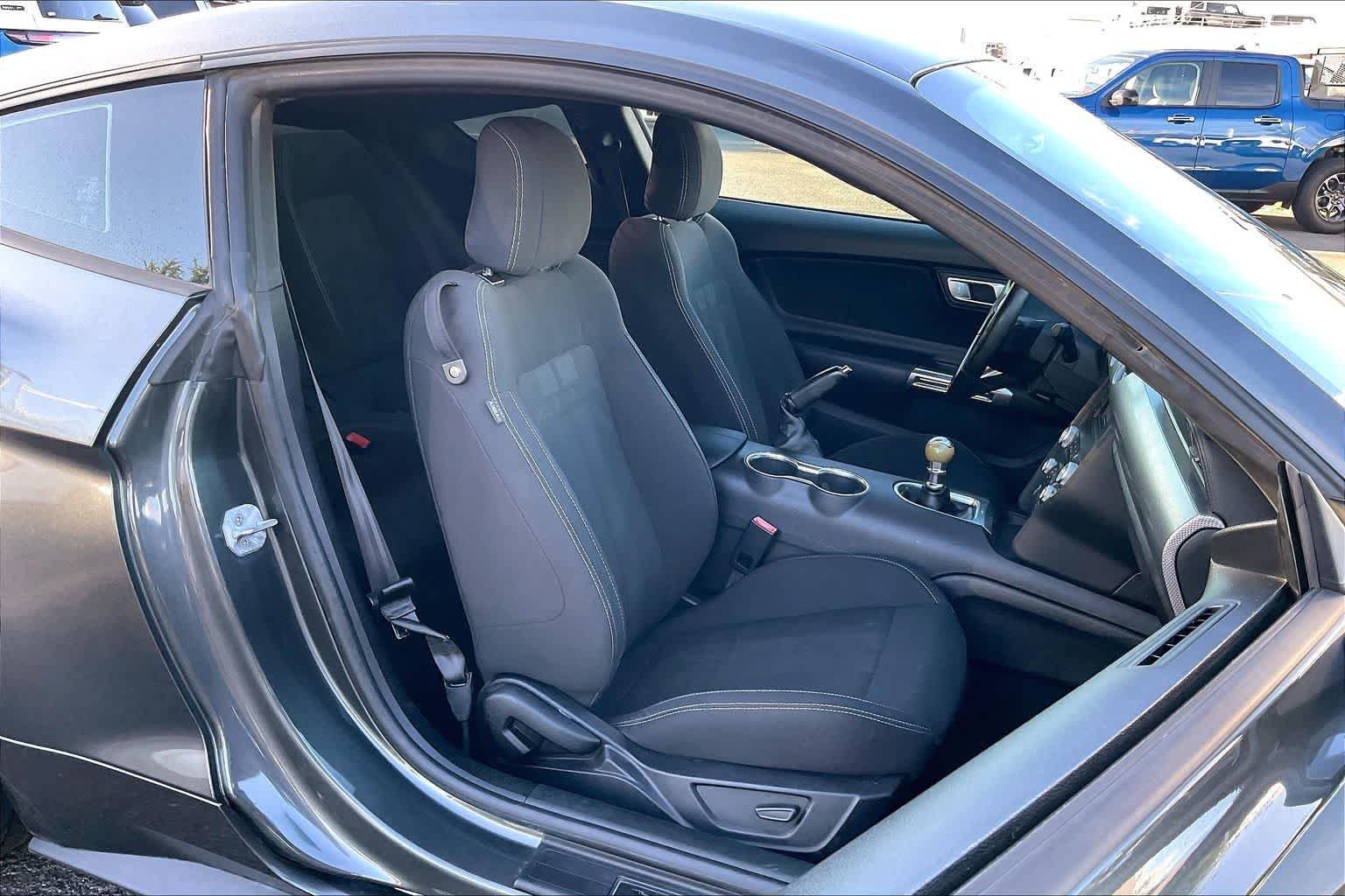Used 2020 Ford Mustang GT w/ Black Accent Package RWD image 12