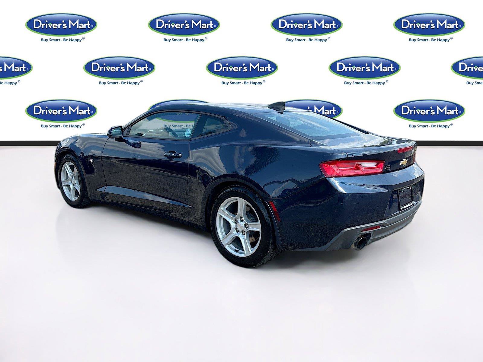 Used 2016 Chevrolet Camaro LT RWD image 5