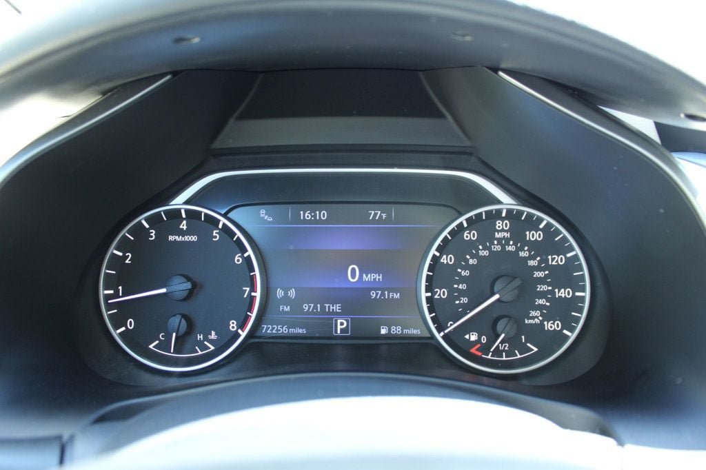 Used 2019 Nissan Murano SV w/ Cargo Package FWD image 14