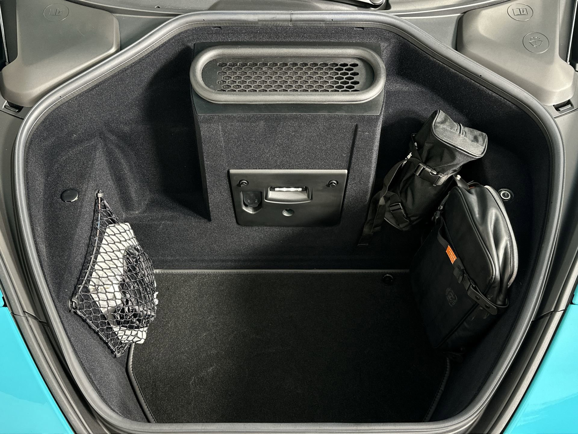 Used 2024 McLaren 750S Spider image 25