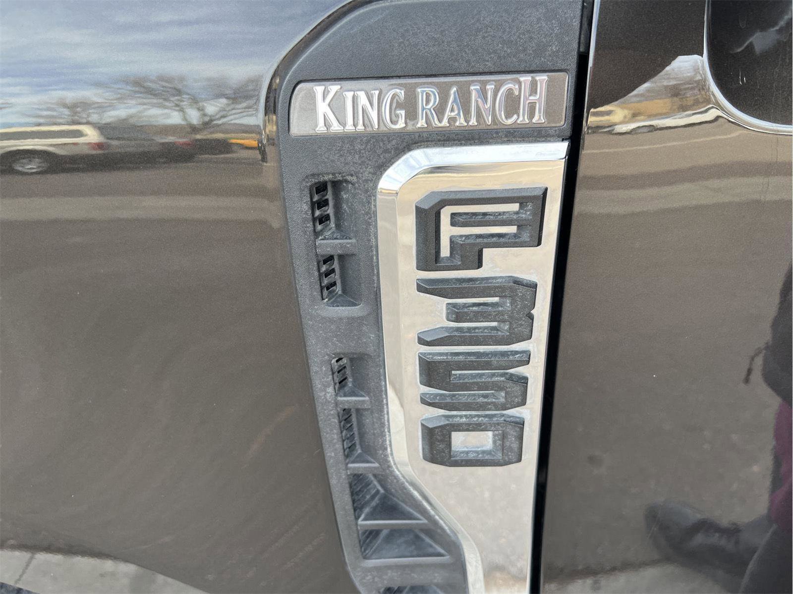 Used 2024 Ford F350 King Ranch w/ Chrome Package image 8