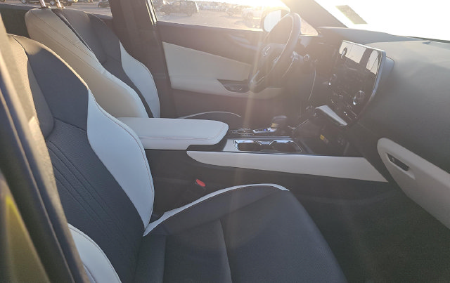 Used 2024 Lexus NX 350 AWD image 6