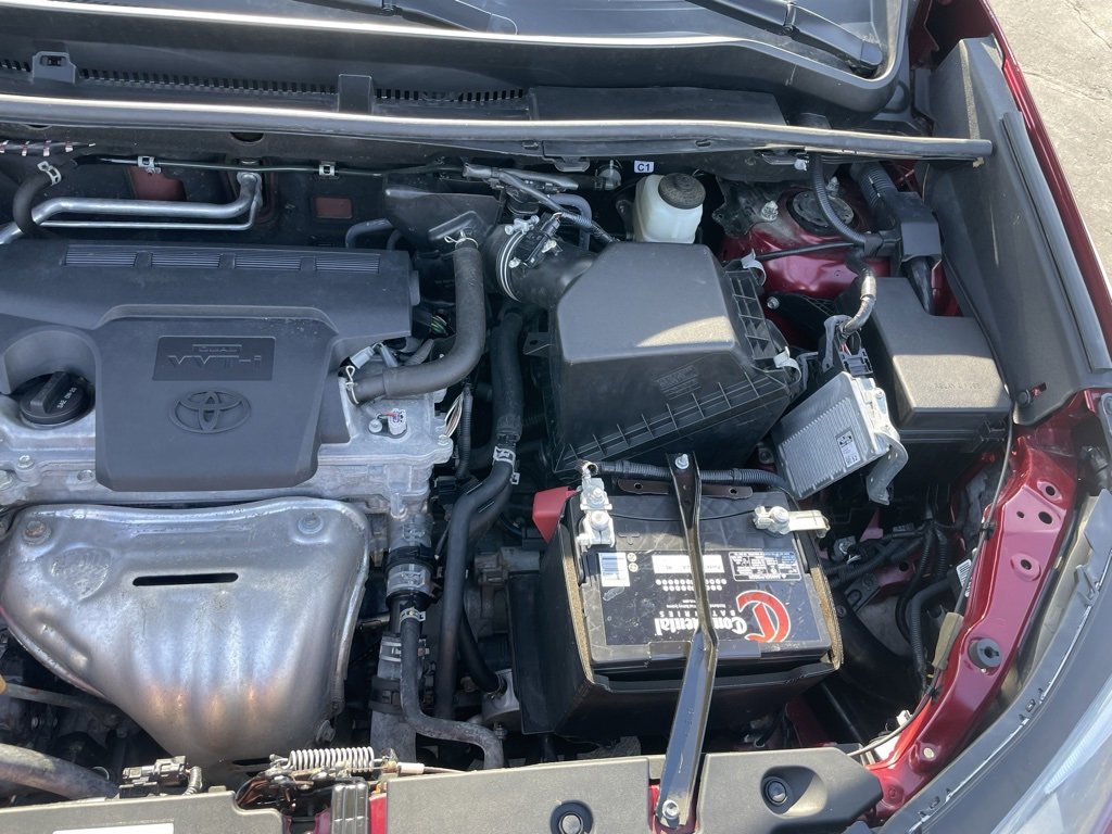 Used 2018 Toyota RAV4 LE image 36