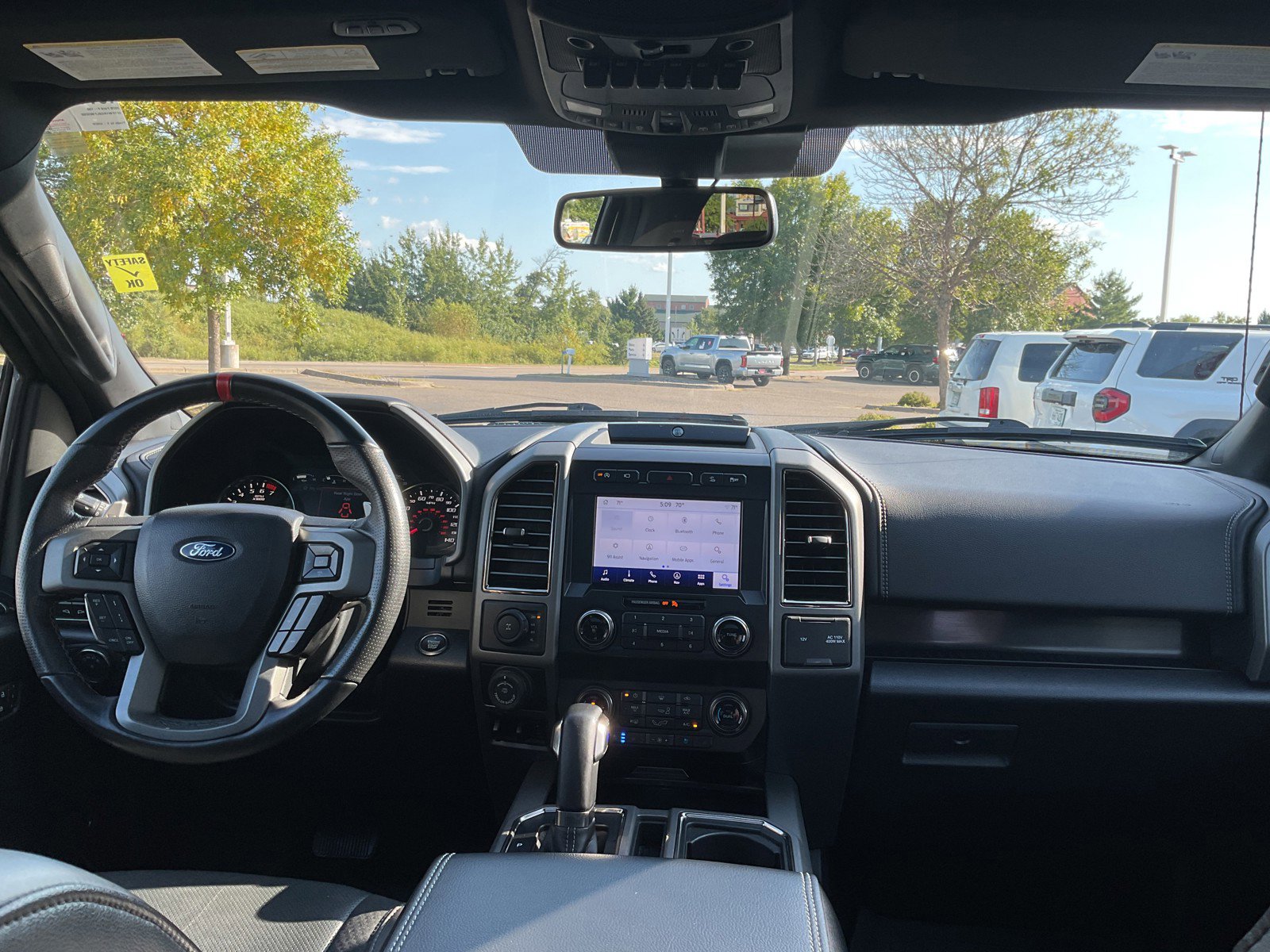 Used 2020 Ford F150 Raptor w/ Equipment Group 802A Luxury image 20