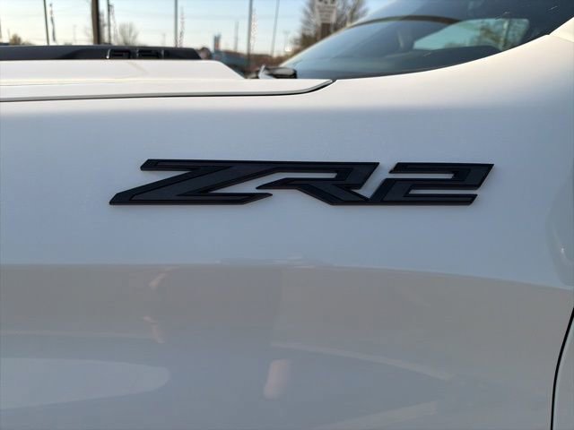 Used 2025 Chevrolet Silverado 1500 ZR2 w/ Technology Package image 11