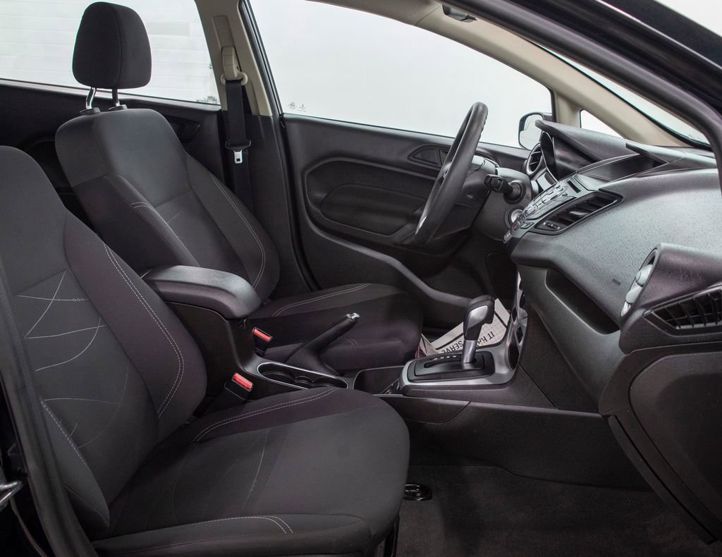 Used 2018 Ford Fiesta SE image 13
