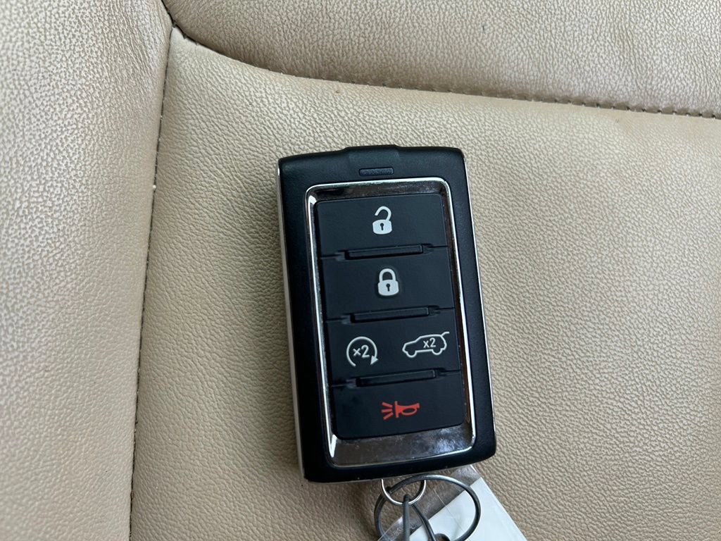 Used 2021 Jeep Grand Cherokee L Limited AWD/4WD image 37