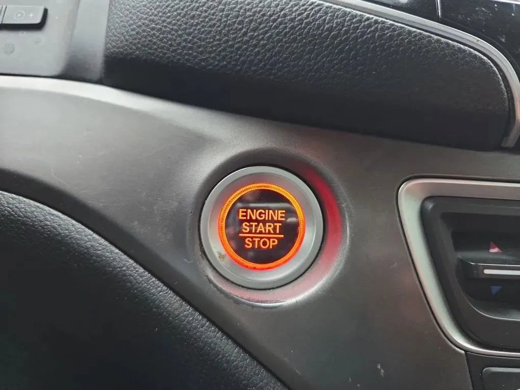 Used 2022 Honda Pilot Sport image 26