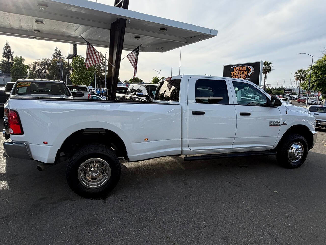 Used 2016 RAM 3500 Tradesman w/ Chrome Appearance Group image 58