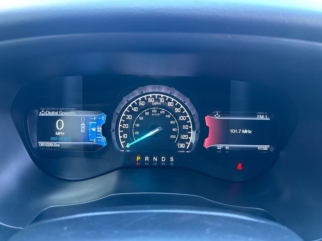 Used 2023 Ford Ranger Lariat w/ Tremor Off-Road Package image 10