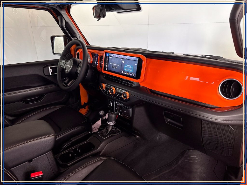 Certified 2025 Jeep Gladiator Overland AWD/4WD image 47