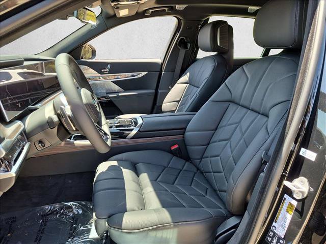 New 2026 BMW 760i xDrive w/ Executive Package AWD/4WD image 4
