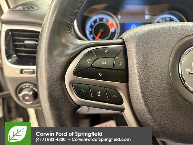 Used 2019 Jeep Cherokee Overland w/ Technology Group image 32
