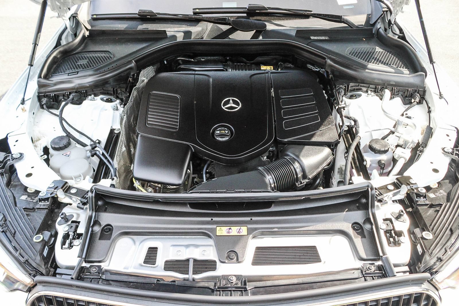 Certified 2026 Mercedes-Benz GLC 300 4MATIC image 27