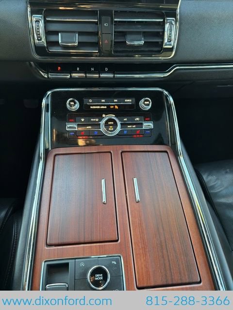 Used 2020 Lincoln Navigator Reserve w/ Luxury Package AWD/4WD image 15