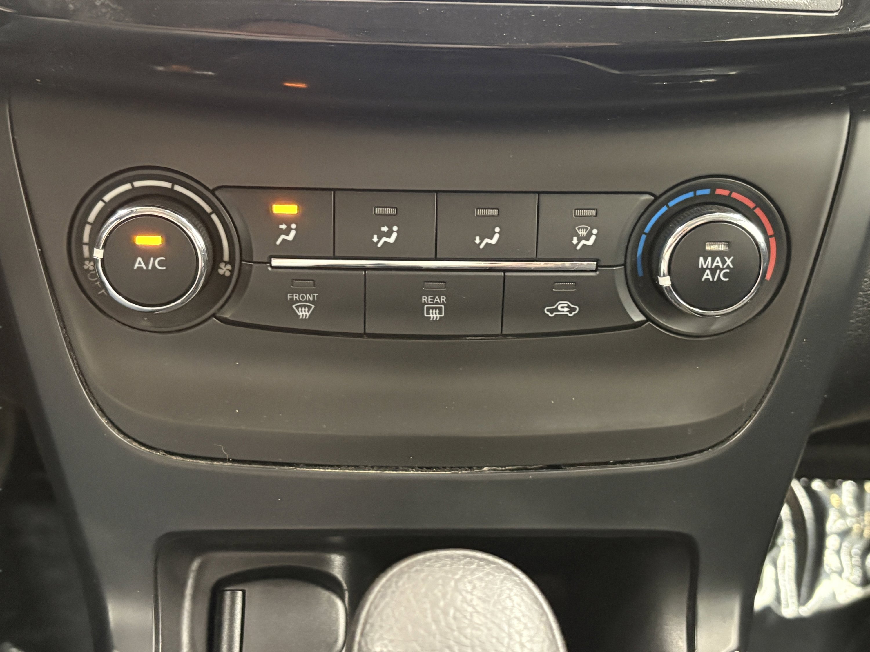 Used 2019 Nissan Sentra S image 16