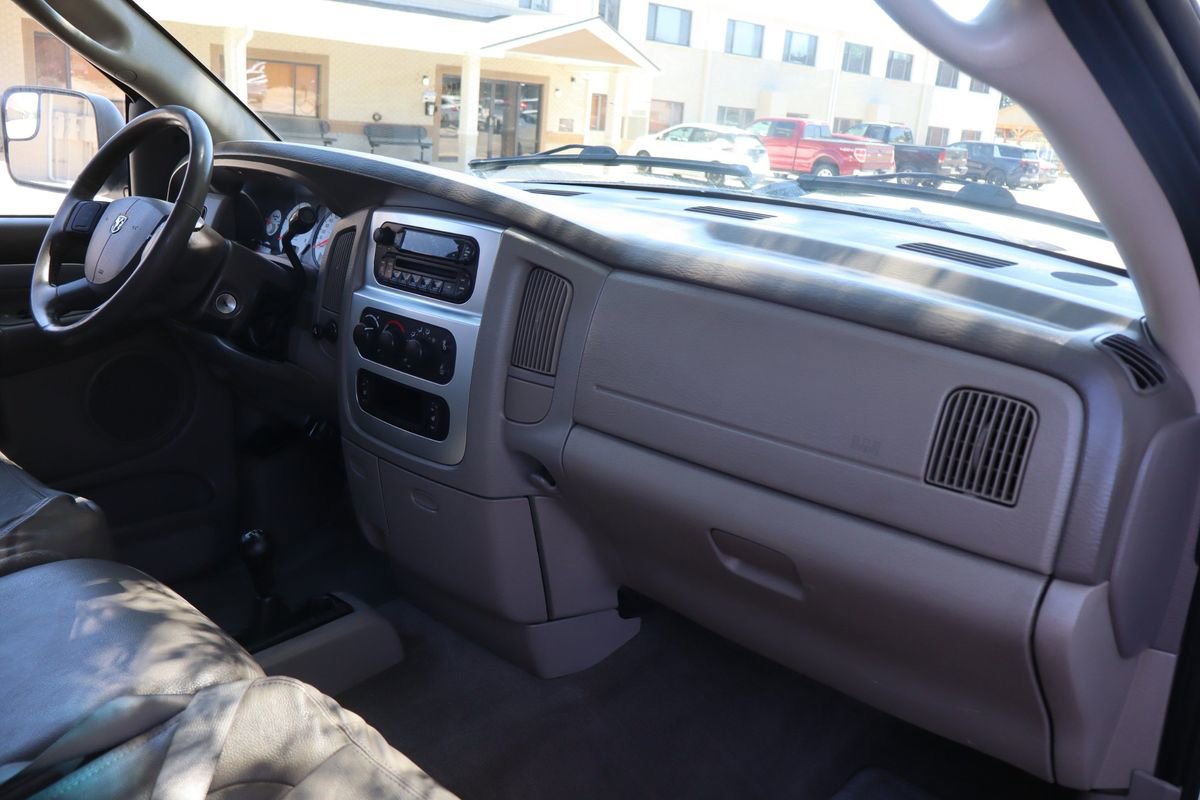 Used 2005 Dodge Ram 2500 Truck SLT AWD/4WD image 17