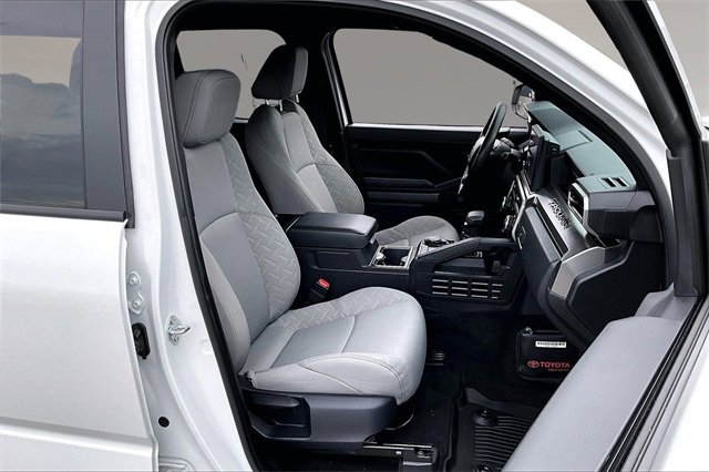 Used 2025 Toyota Tacoma SR5 image 26