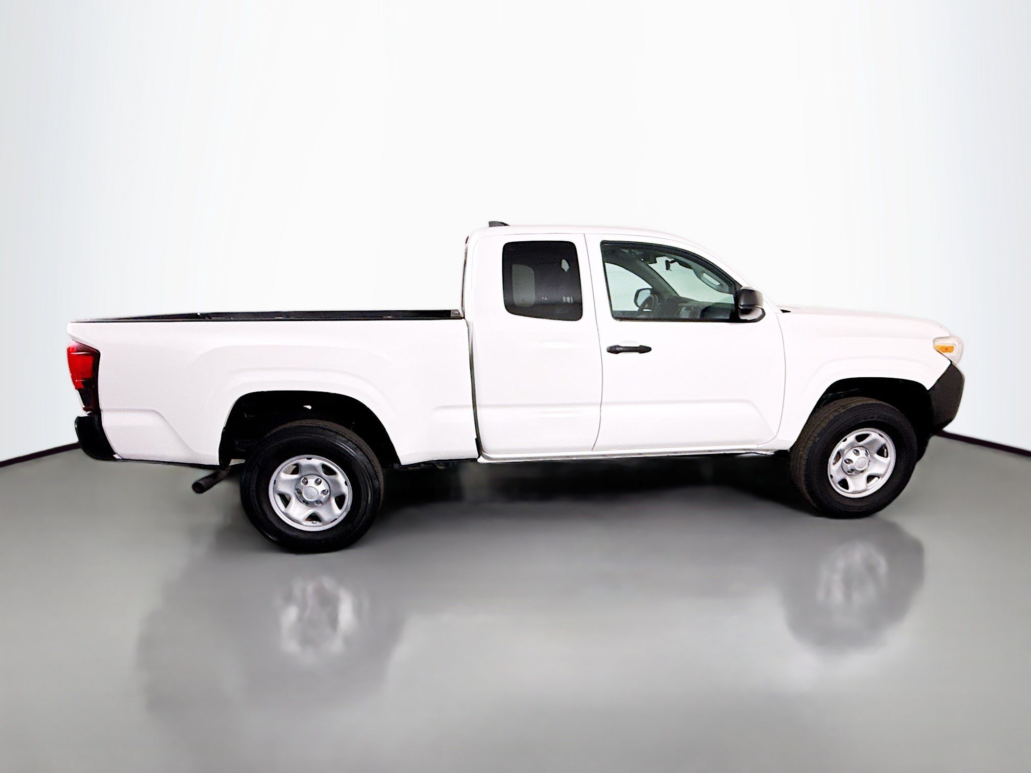 Used 2020 Toyota Tacoma SR RWD image 11