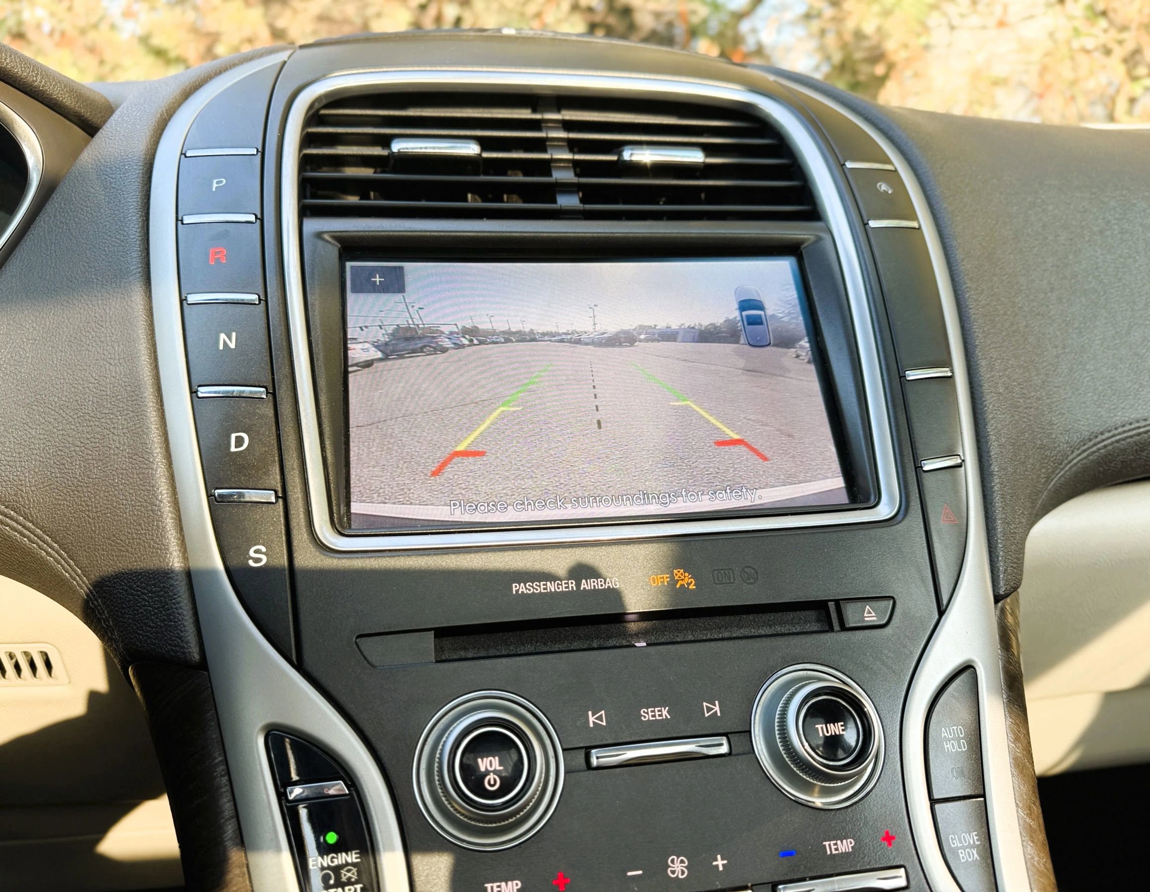 Used 2019 Lincoln Nautilus Reserve image 48