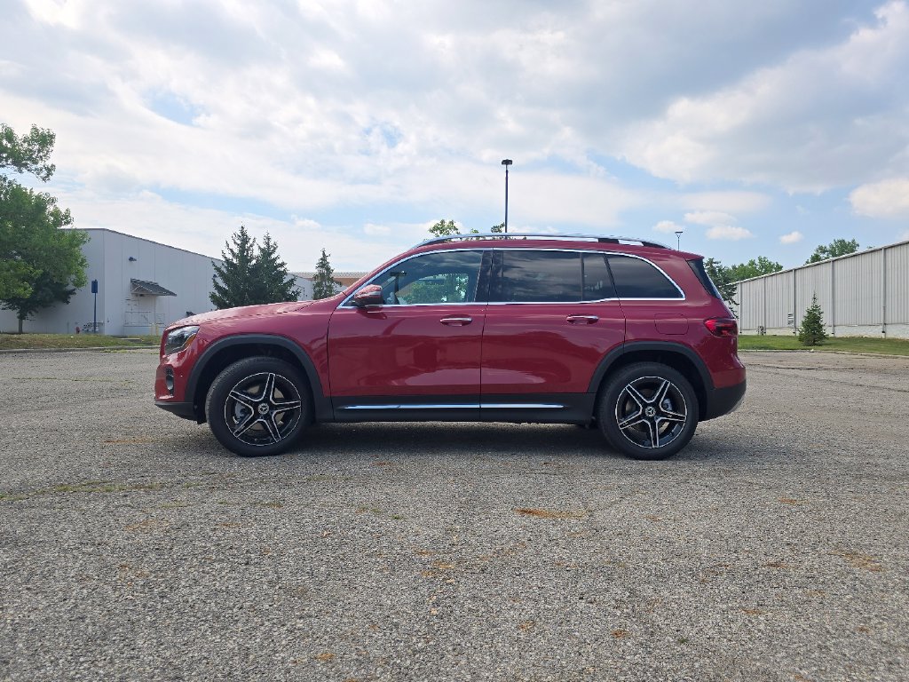 New 2026 Mercedes-Benz GLB 250 4MATIC image 13