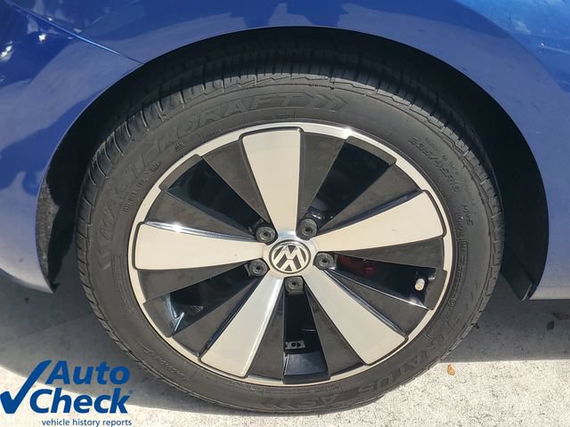 Used 2012 Volkswagen Beetle Turbo FWD image 7