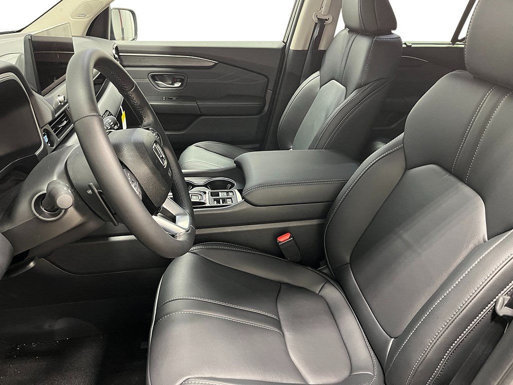 New 2026 Honda Pilot Touring image 15