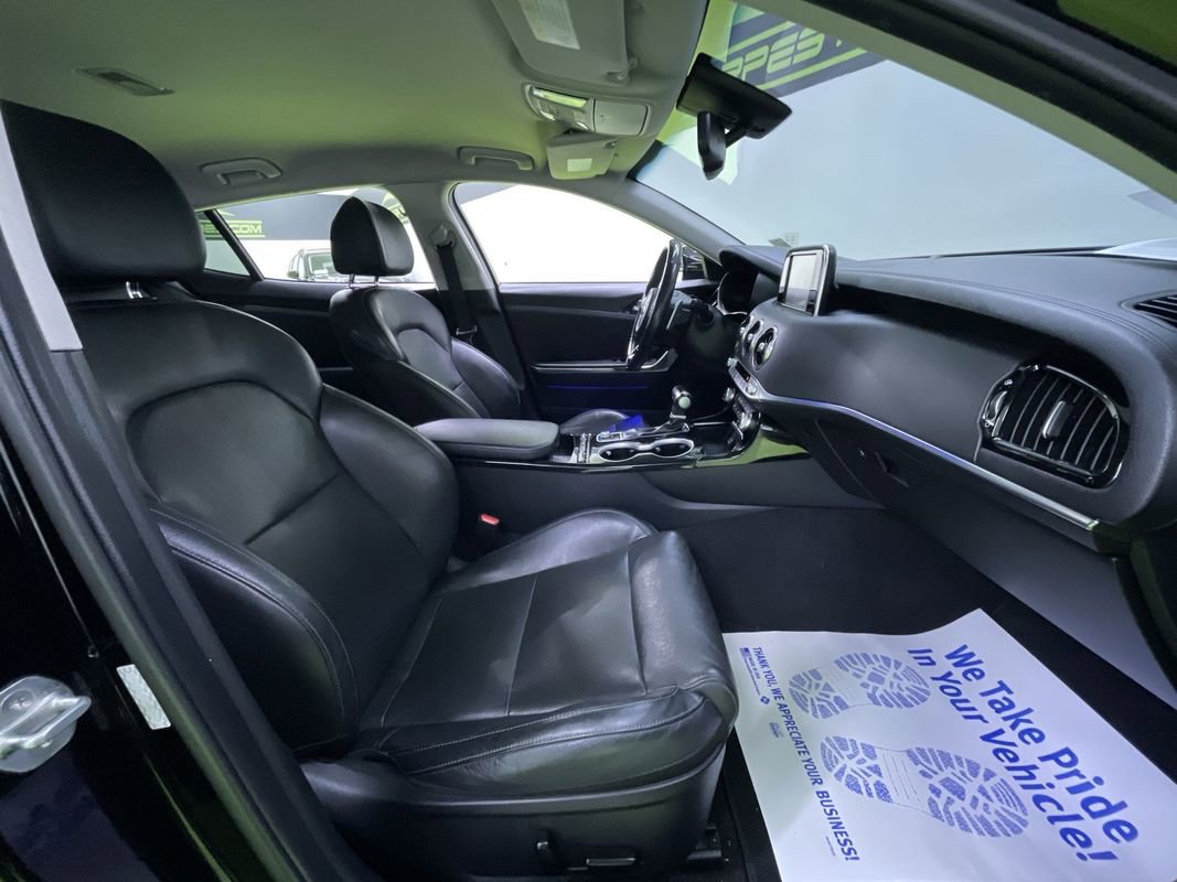 Used 2018 Kia Stinger image 27