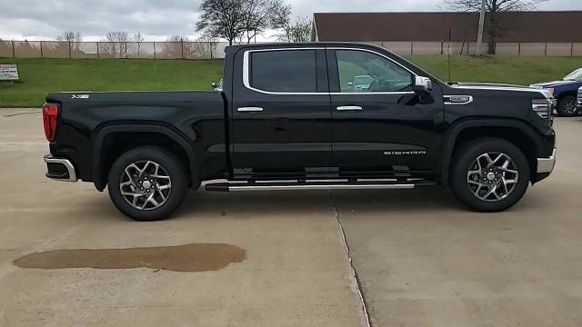 New 2026 GMC Sierra 1500 SLT w/ SLT Premium Plus Package AWD/4WD image 9