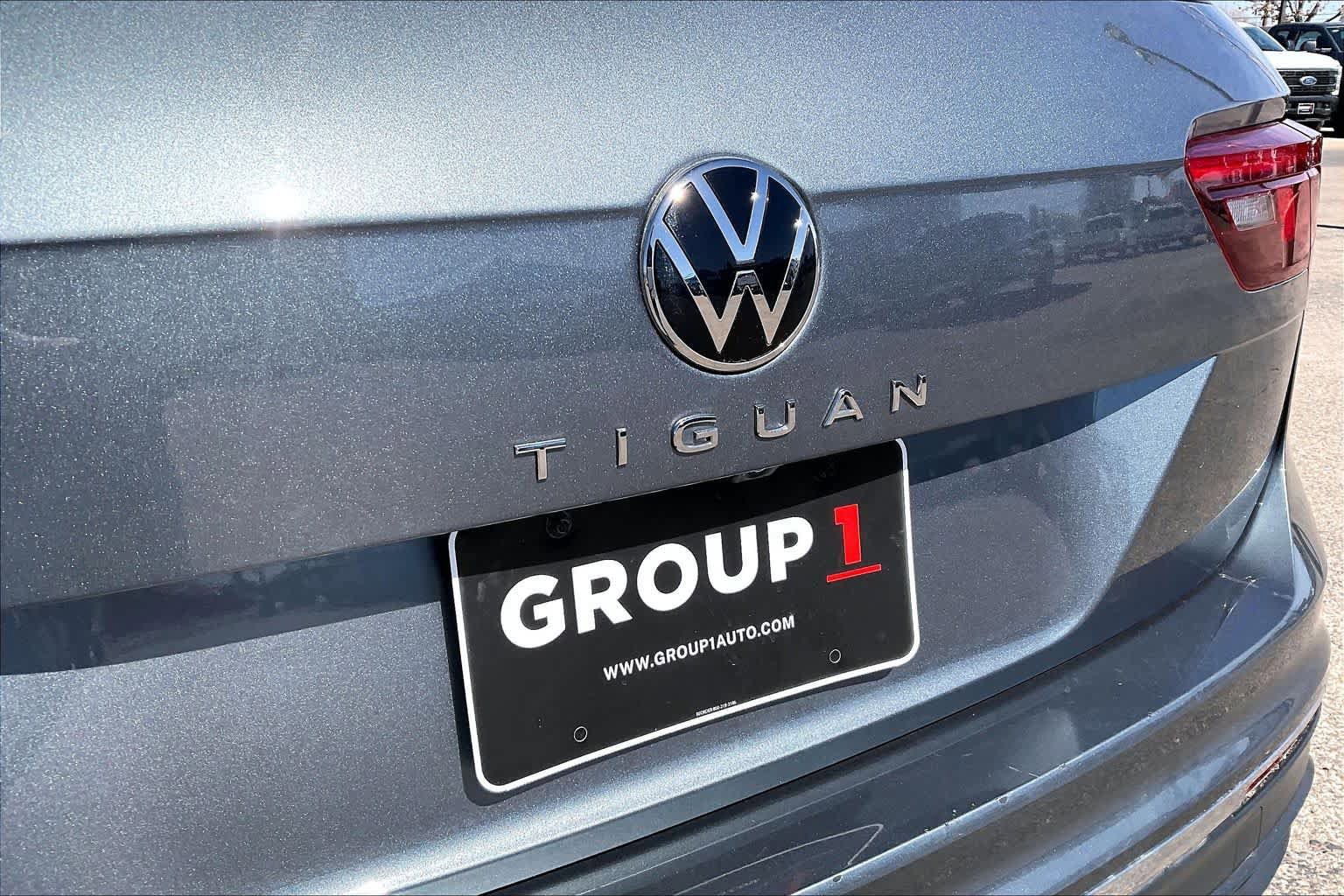 Used 2024 Volkswagen Tiguan SE FWD image 31
